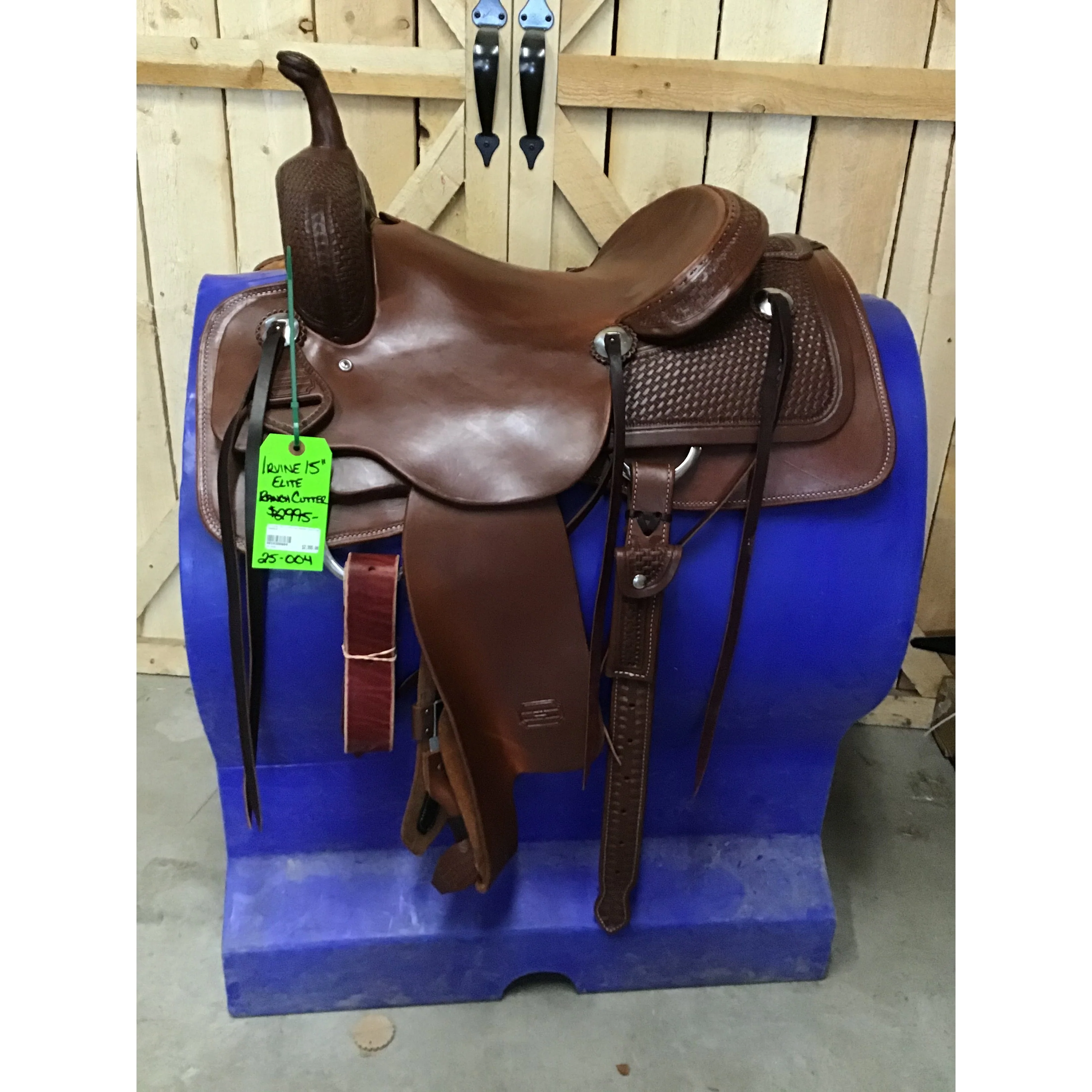 Irvine 15"   Elite Ranch Cutting Saddle