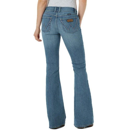 Wrangler Women's Western Retro Jeans - Image 2