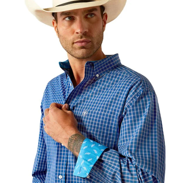 Ariat Men's Blair Long Sleeve Classic Fit Shirt-Navy