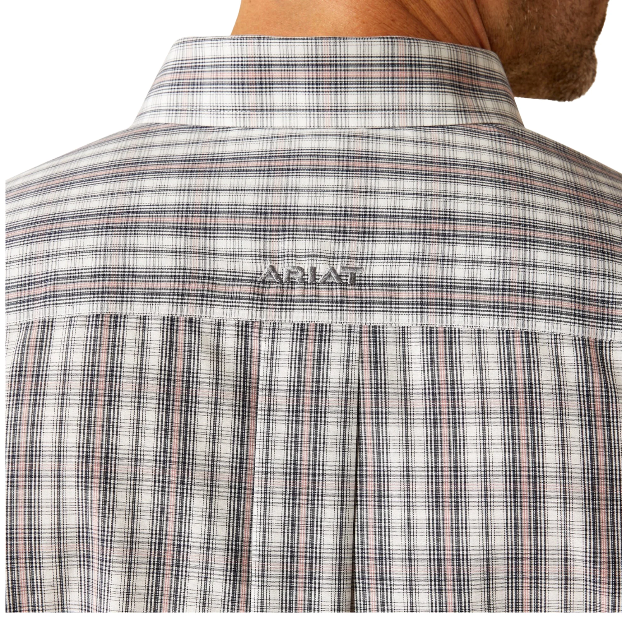 Ariat Men's Short Sleeve Wrinkle Free Onyx Classic Fit Shirt- Black - Image 3