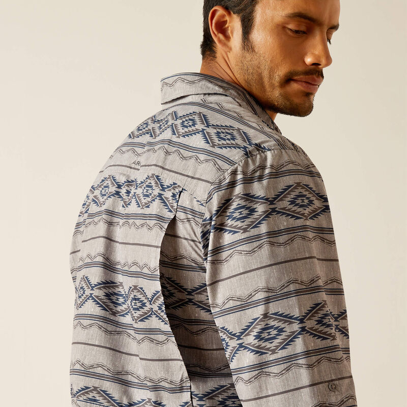 Ariat Men's VentTEK Outbound Classic Fit Long Sleeve Shirt - Moon Mist - Image 5