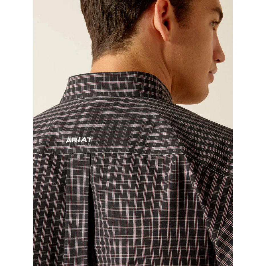Ariat Men's Wrinkle Free Brooklyn Fitted Long Sleeve Shirt - Black - Image 4