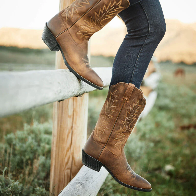 Ariat Women's Heritage Round Toe Western Boots - Distressed Brown - Image 6