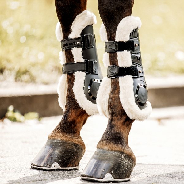 Back on Track Airflow Tendon Boot - Fleece - Image 2