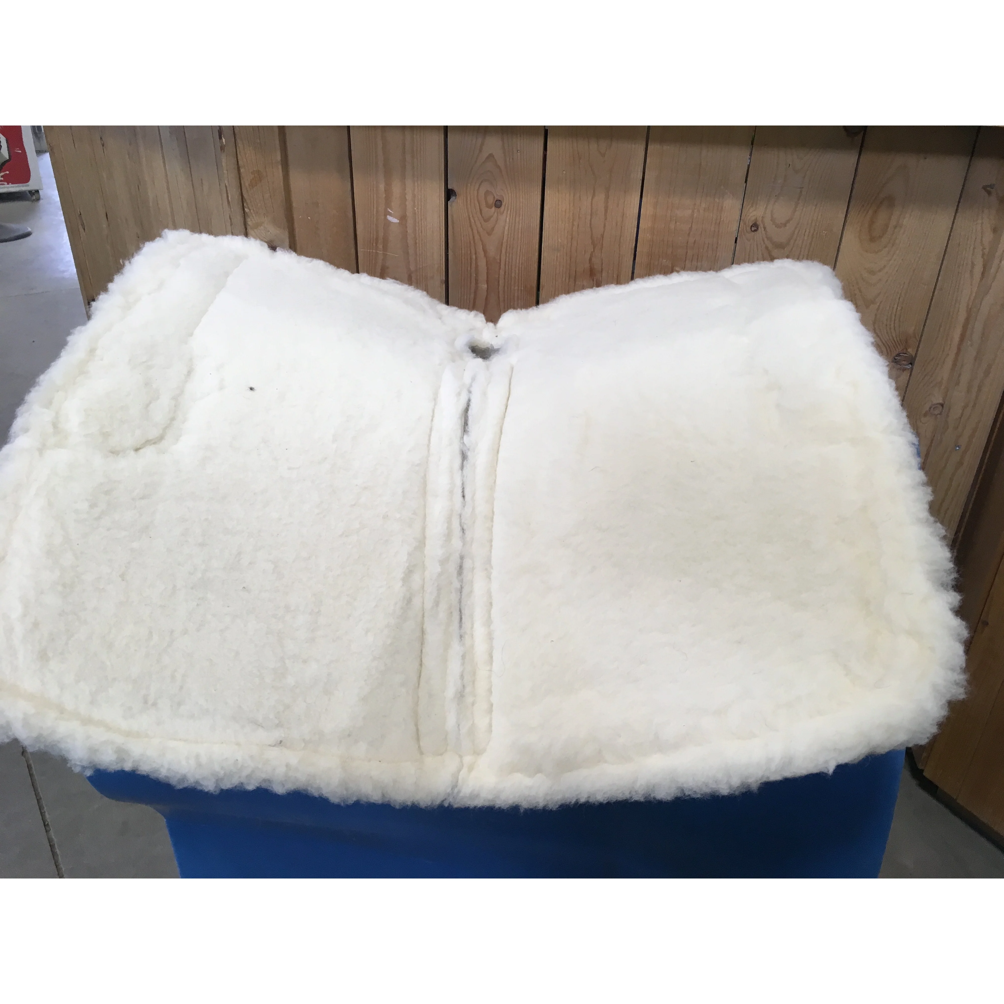 5 Star Barrel Pad with Fleece  30 x 28 - Image 2