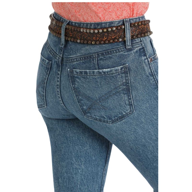 Cinch Women's Slim Fit Lynden Jeans- Light Stone - Image 2