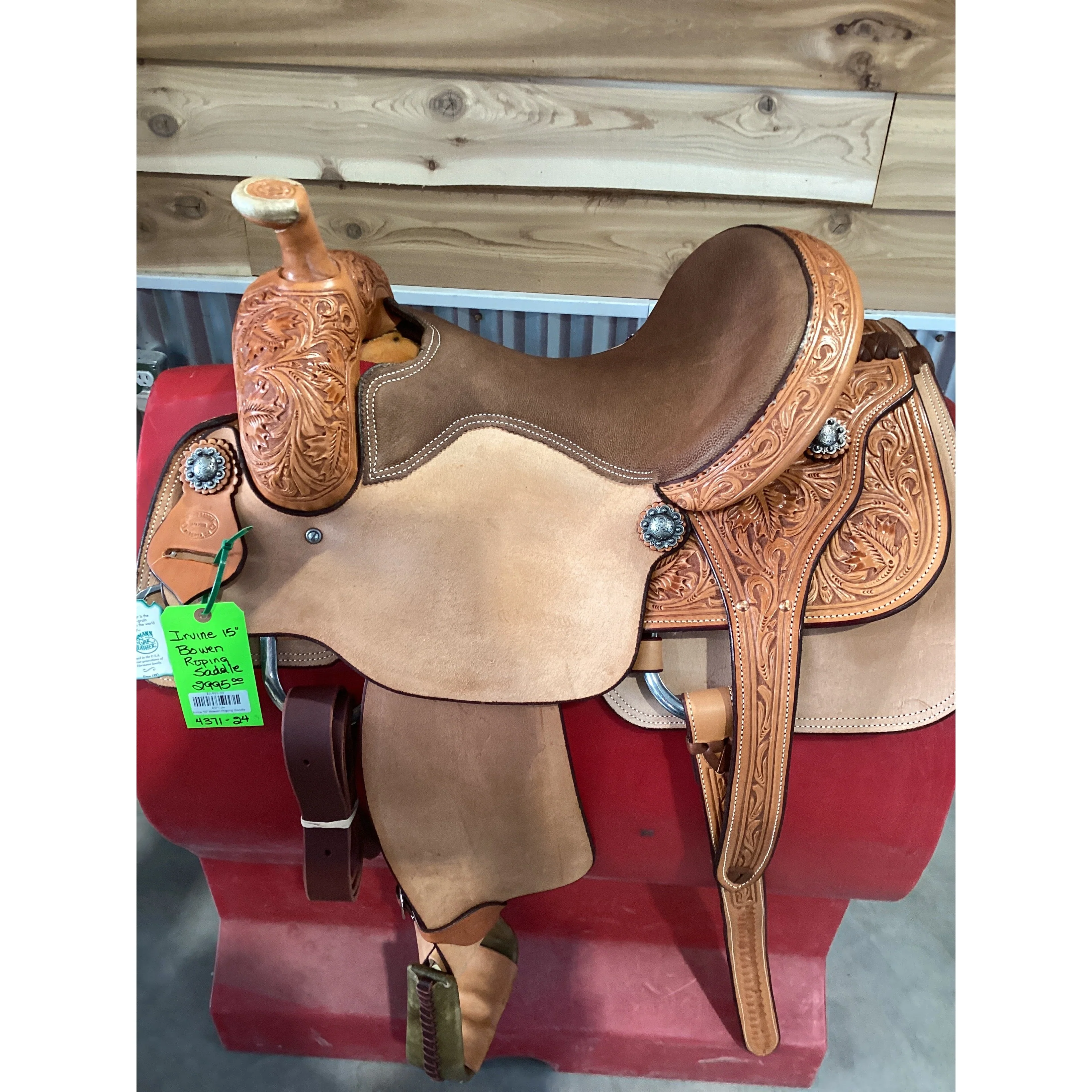 Irvine 15" Bowen Roping Saddle - Image 2