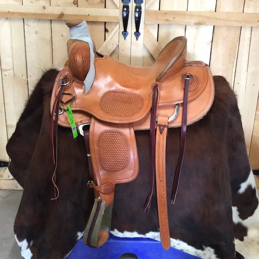 Irvine 16"  Association Saddle