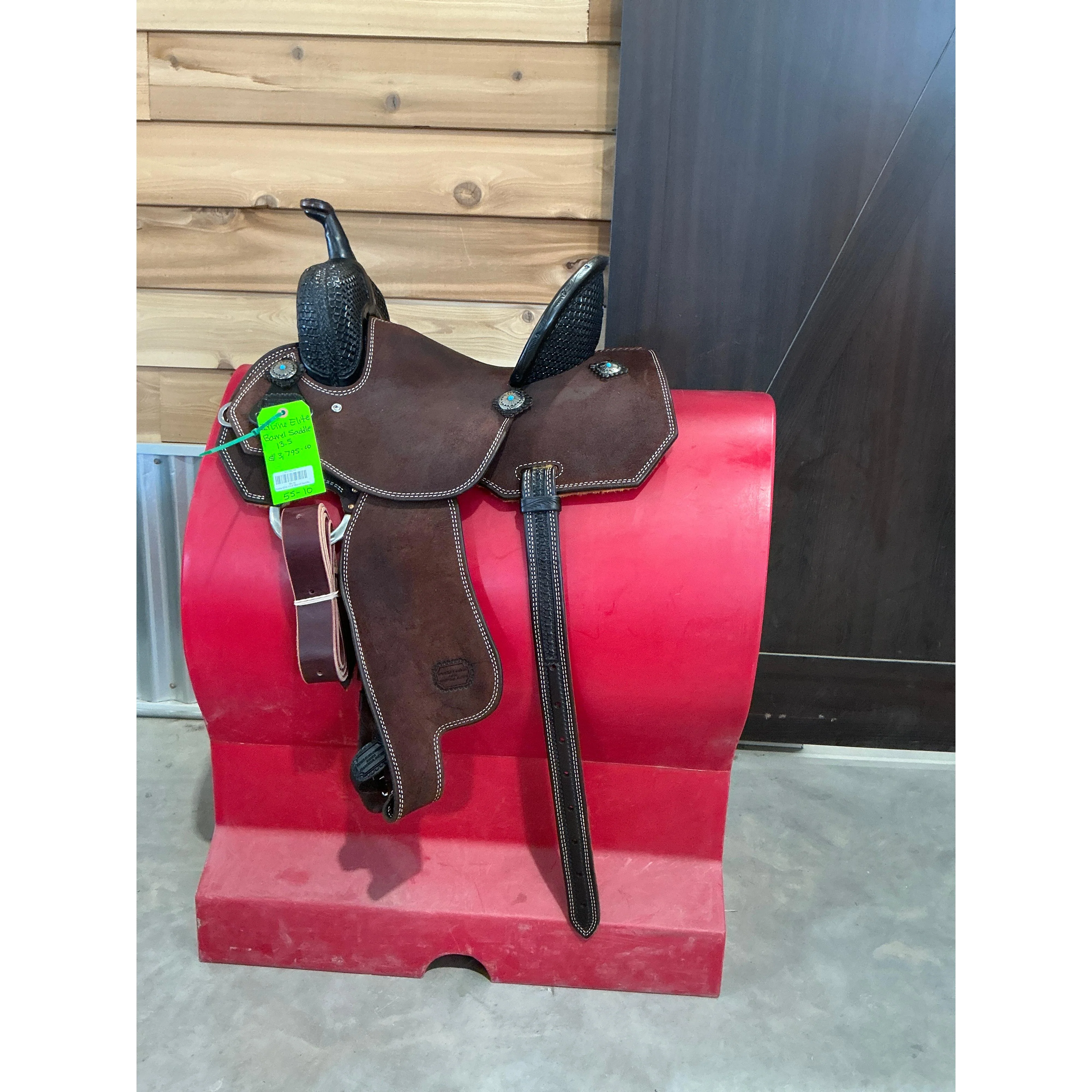 Irvine Elite 13.5" Barrel Saddle