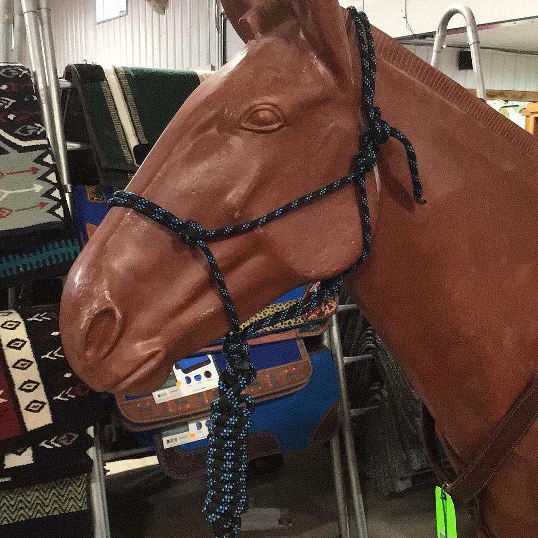 Irvine Rope Halter w/Matching Lead Rope - Image 11