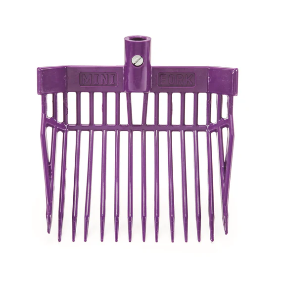 Irvines Kiddie Stall Fork - 36" Handle - Image 2