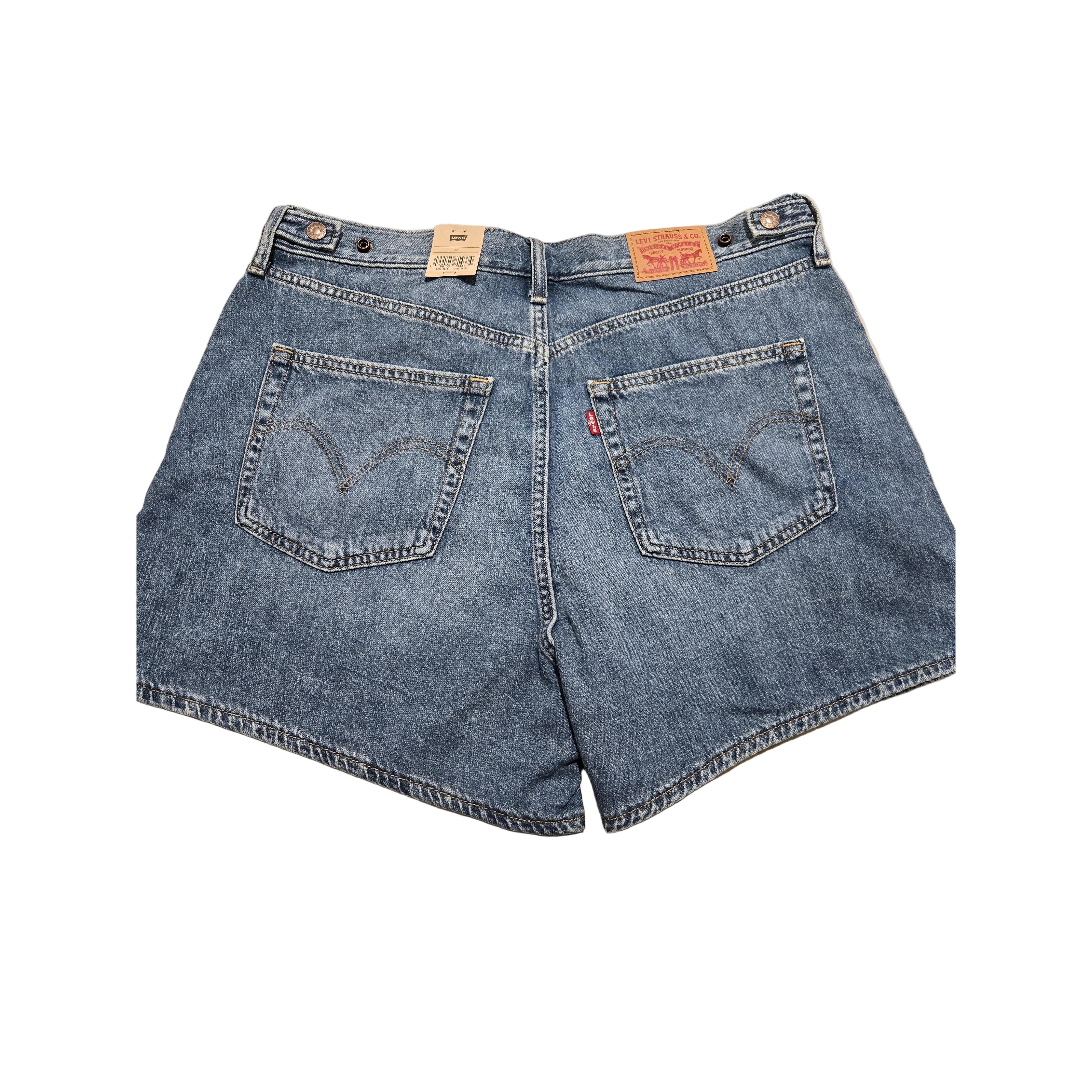 Levi Womens Mid Length Short Lift Up Shorts - Image 2