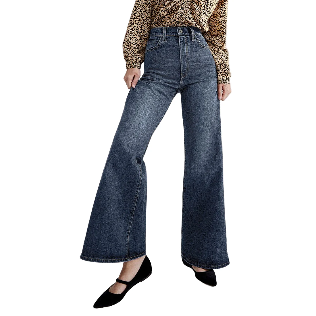 Levi Women's Ribcage Bell Bottom Jeans - A New York Moment (Dark Wash) - Image 2