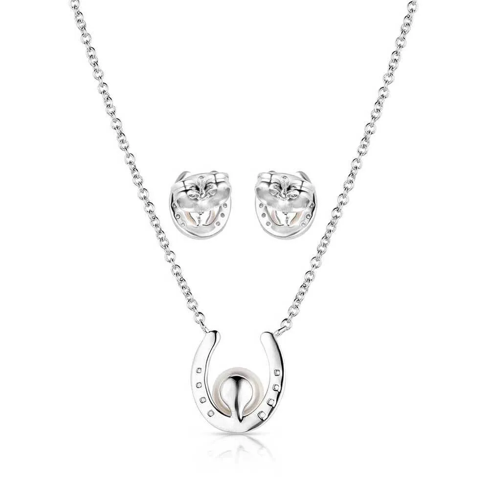 Montana Silversmiths Delicate Embrace Pearl Jewelry Set - Image 4