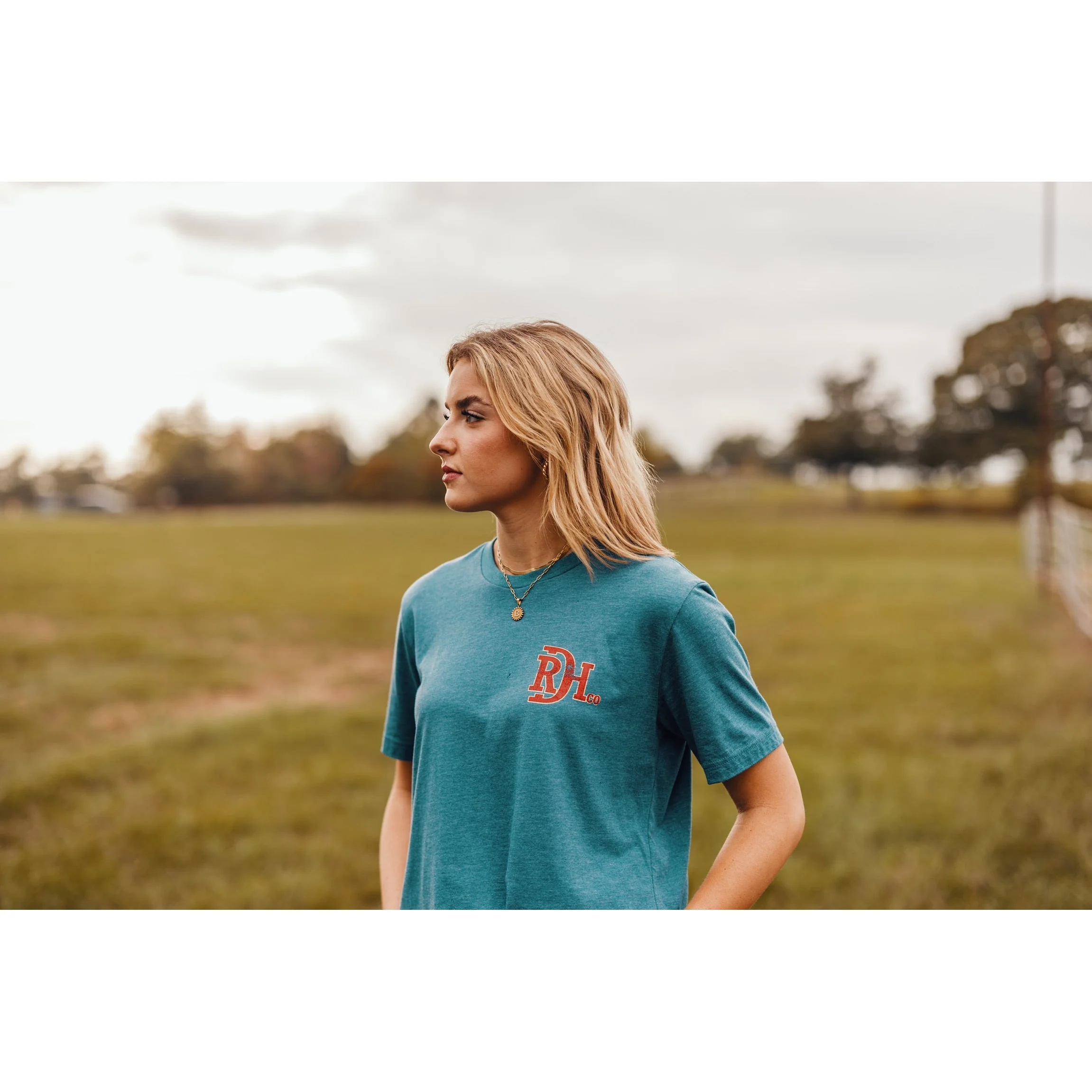 Red Dirt Hat Co. Unisex Vintage Aztec T-Shirt - Heather Navy - Image 3