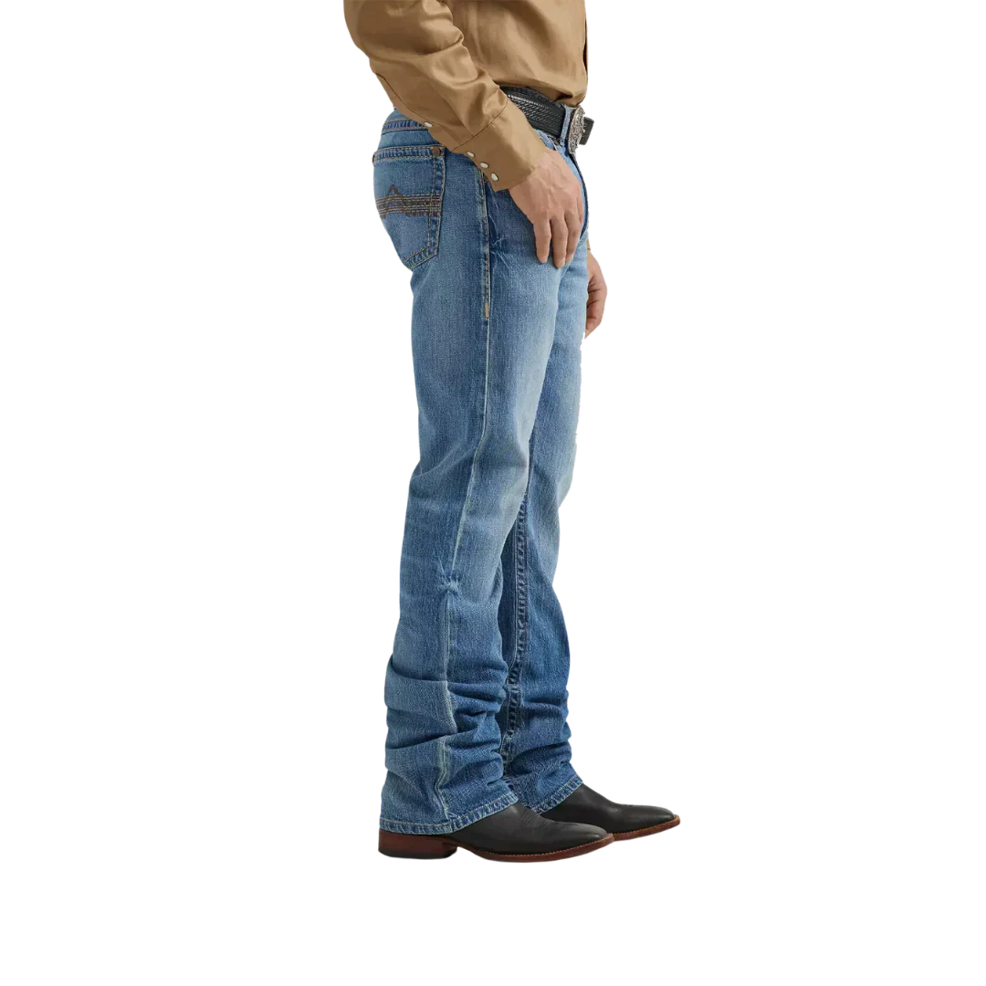 Wrangler Men's Rock 47 Slim Bootbut Jeans - Image 4