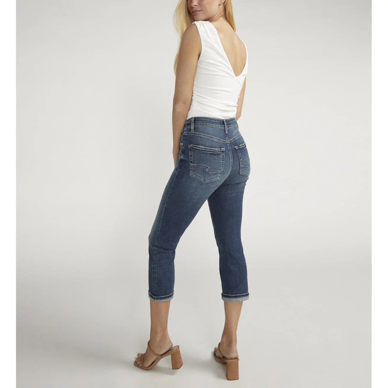 Silver Women's Avery High Rise Capris - Medium Indigo Wash - Image 2
