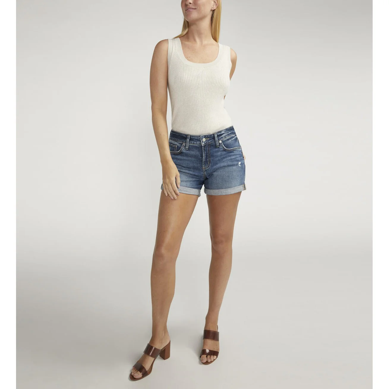 Silver Women's Suki Cuffed Mid Rise Shorts