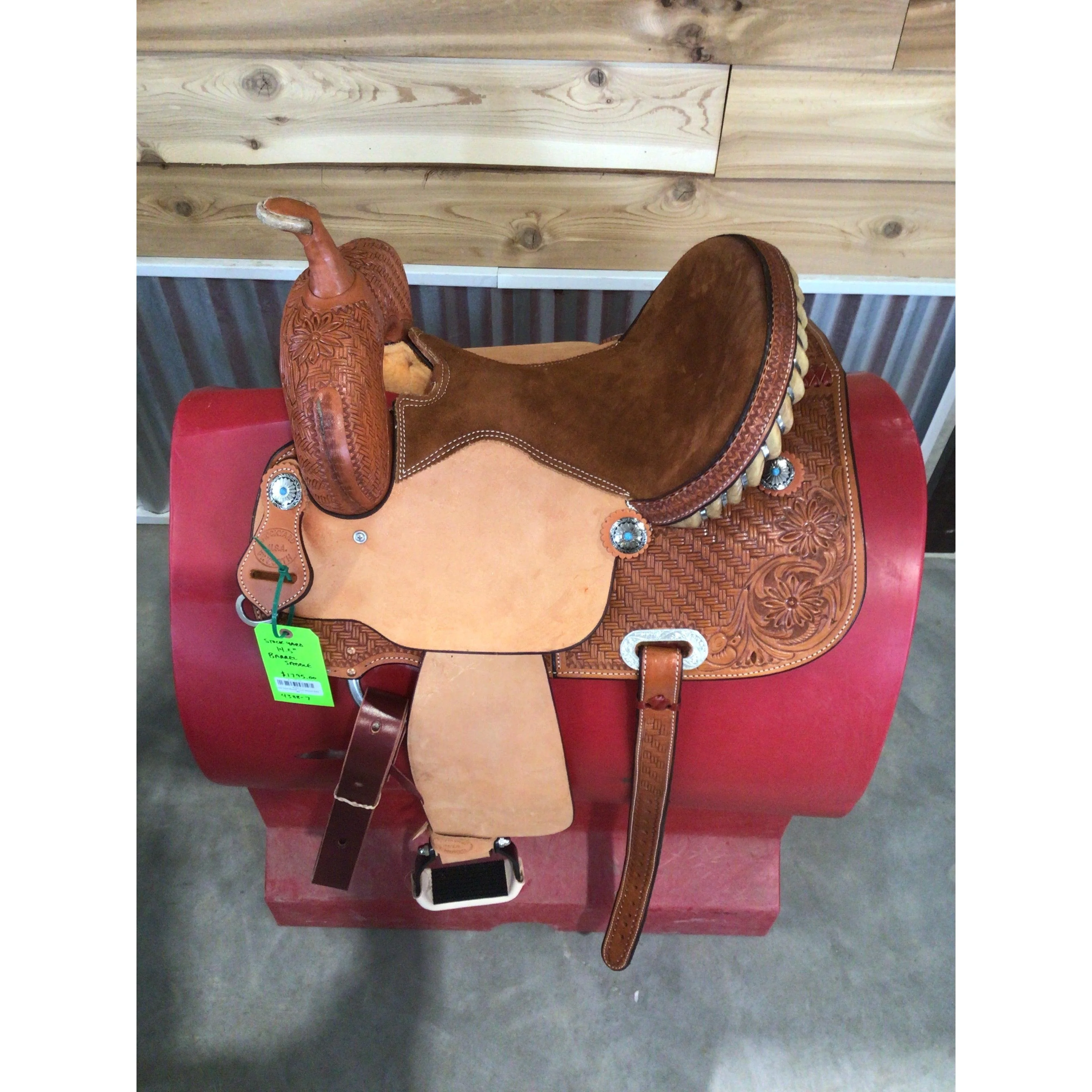 Stock Yard Barrel 14.5" Barrel Saddle - Image 2