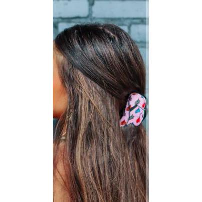 The Front Porch Label Hair Clip - Assorted Colours - Image 15