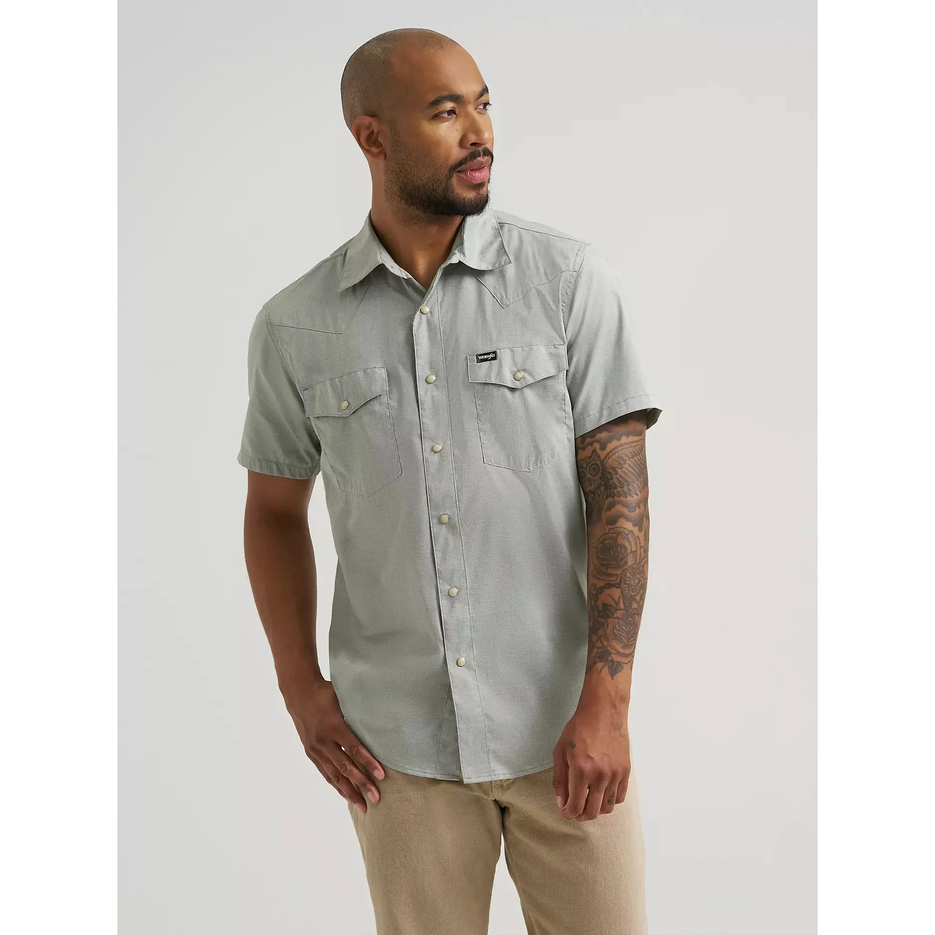 Wrangler All Terrain Gear Drover Short Sleeve Utility Shirt- Iceburg Green