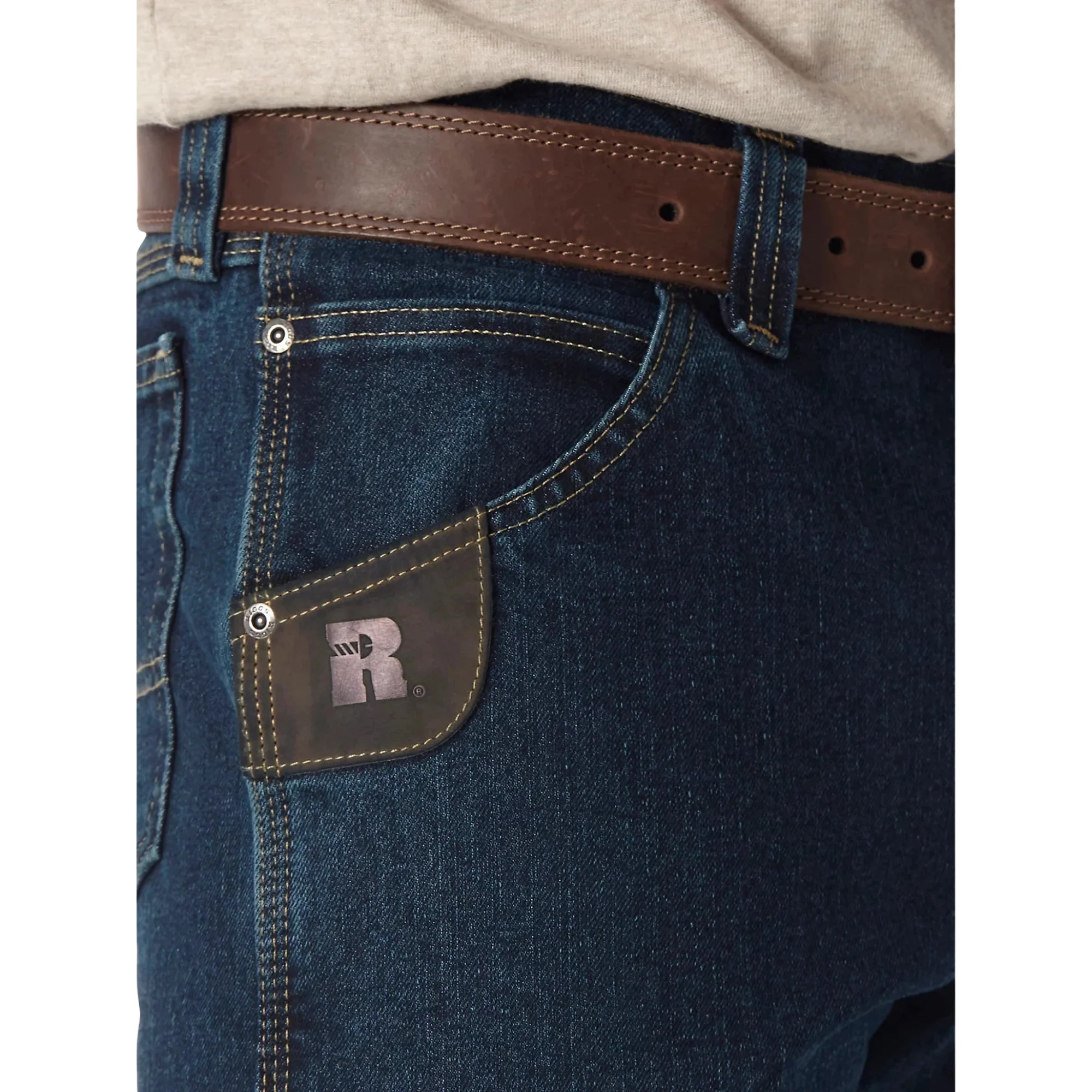 Wrangler Men's RIGGS Advanced Comfort Five Pocket Jean - Image 4