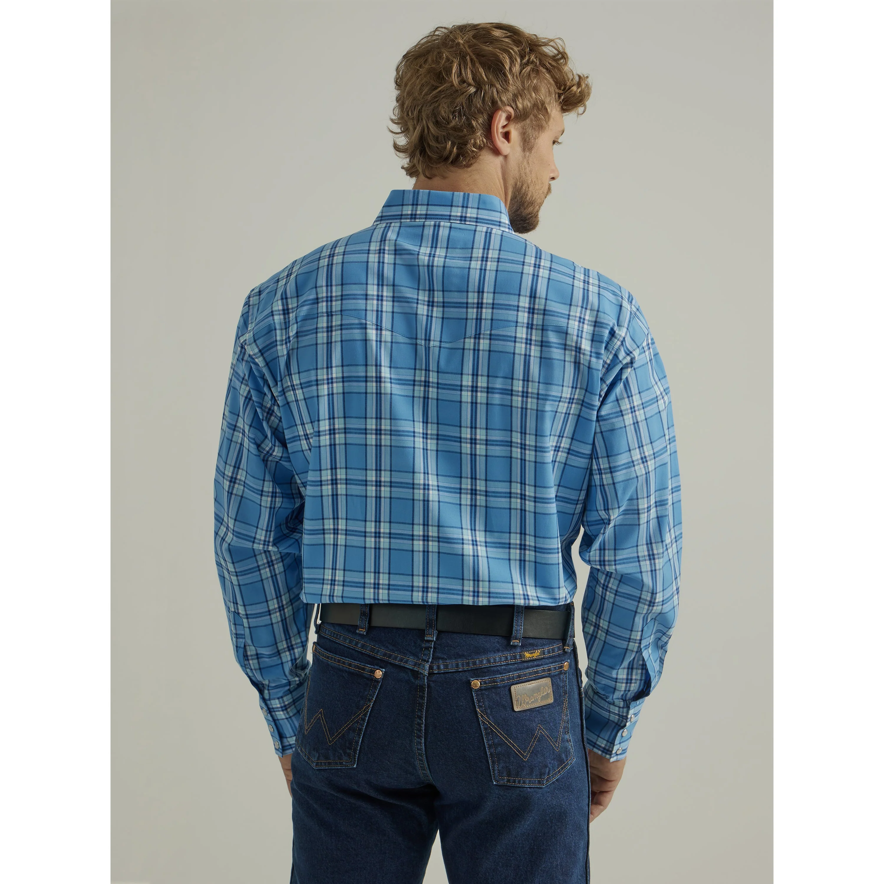 Wrangler Men's Wrinkle Resistant Long Sleeve Shirt - Blue - Image 2