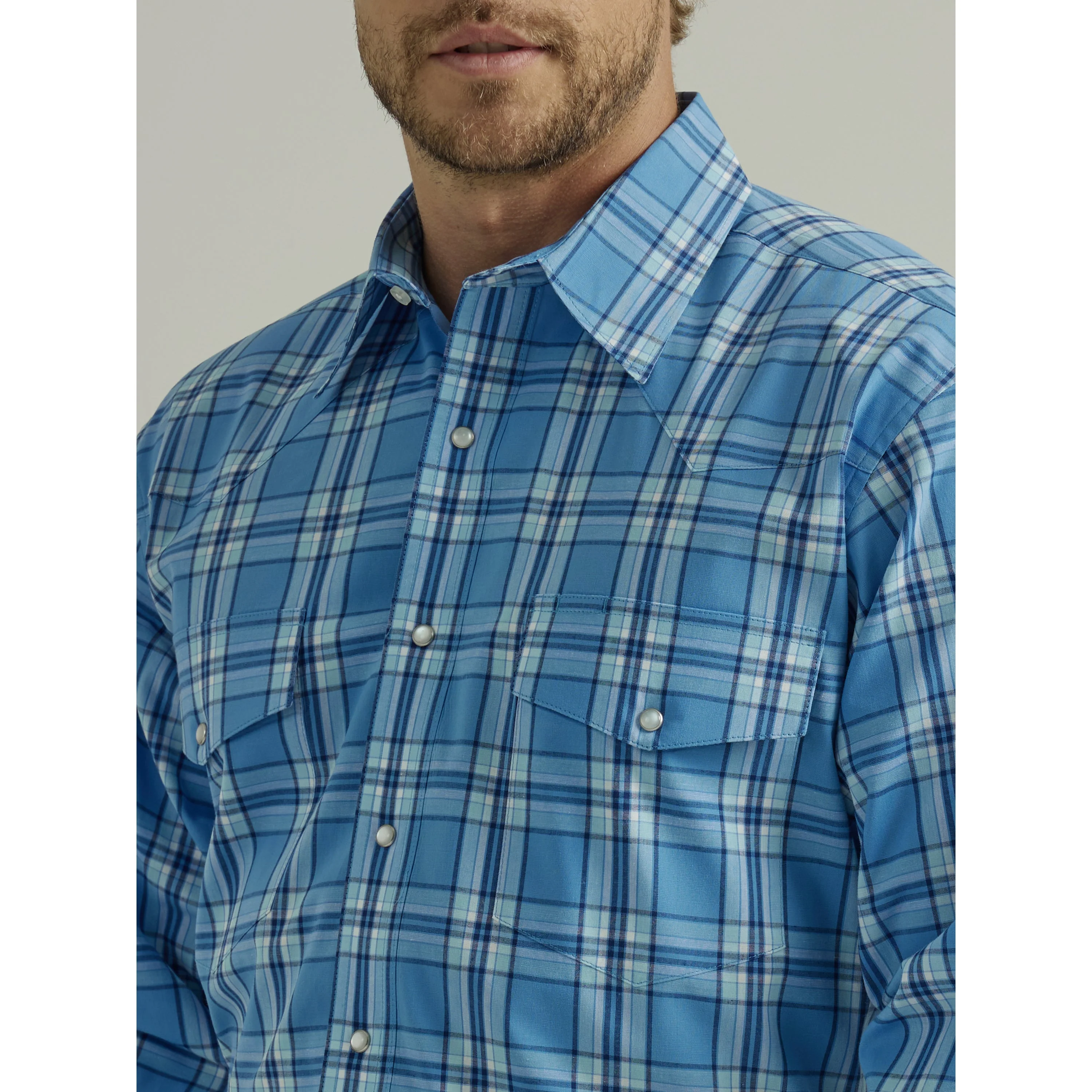 Wrangler Men's Wrinkle Resistant Long Sleeve Shirt - Blue - Image 3