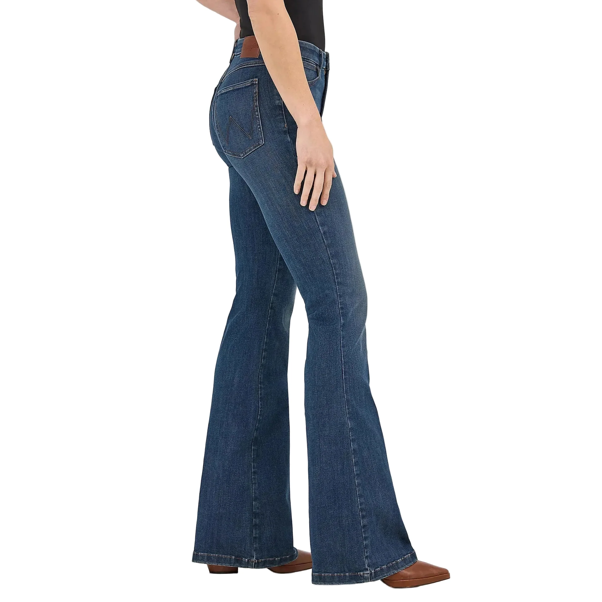 Wrangler Women's Bespoke High Rise Flare Jean - Raelyn - Image 3