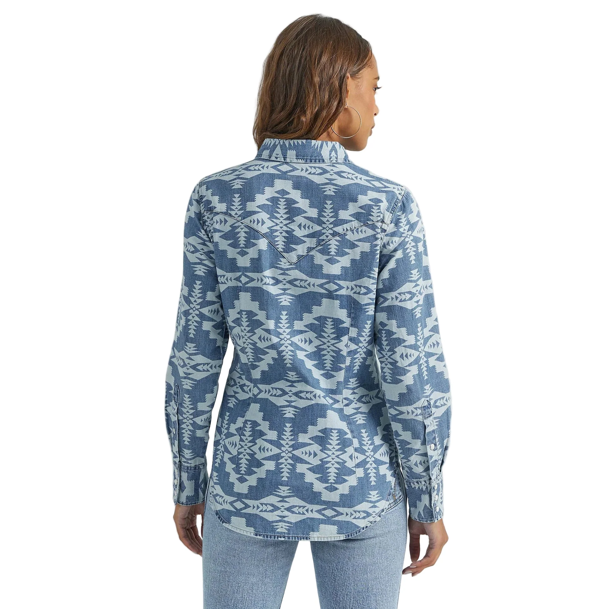 Wrangler Women's Geometric Cowboy Snap Shirt - Light Wash Denim - Image 2