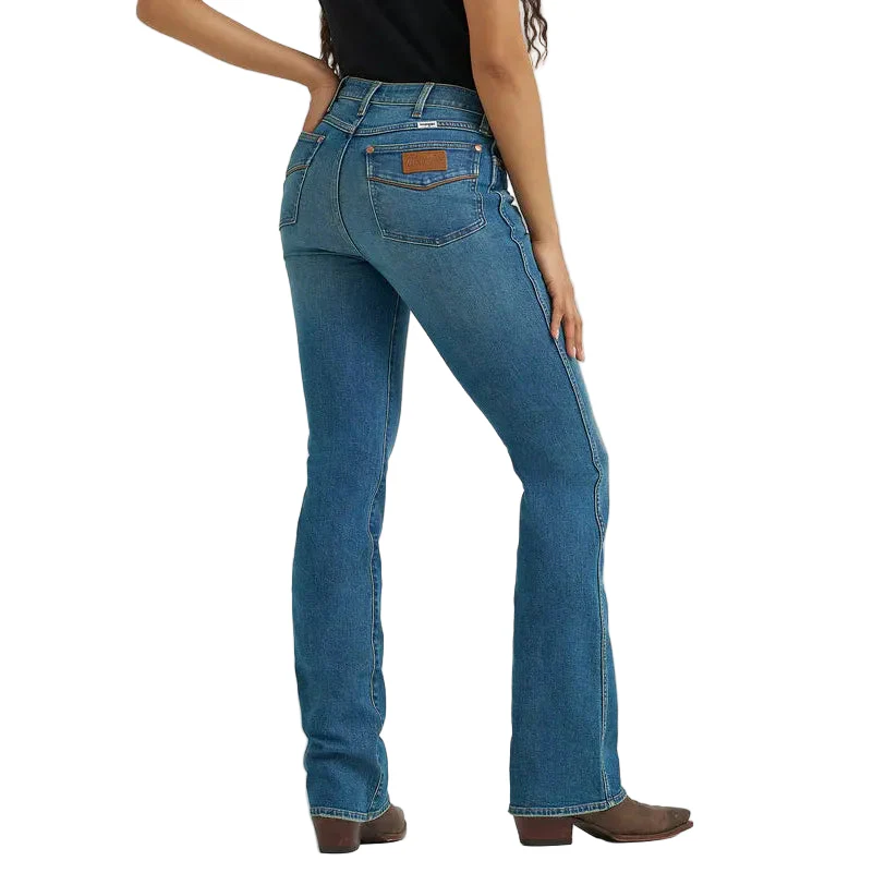Wrangler Women's High Rise Bold Boot Cut Jeans - Ace - Image 2